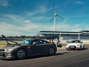 The only car capable of filming the GT-R Nismo 