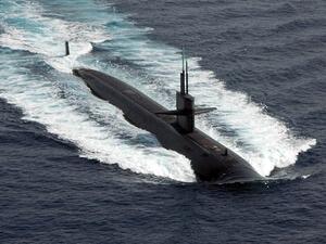 غواصة أمريكية