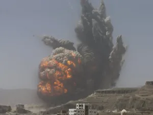 قصف للتحالف العربي على اليمن