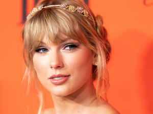 تايلور سويفت