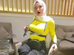  حنين حسام 