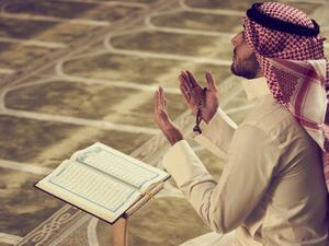  أَكْثِرْ مِن ذِكرِ الله ودُعَائه وأنتَ صَائمٌ