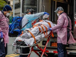 أكثر من 53 ألف وفاة بكورونا في الولايات المتحدة