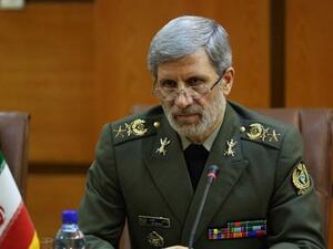 وزير الدفاع وإسناد القوات المسلحة الإيرانية العميد أمير حاتمي