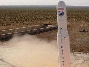  قمر صناعي عسكري