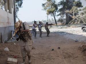 منذ أيام، تكثف قوات حفتر هجوما بدأته في 4 أبريل/ نيسان 2019، للسيطرة على طرابلس