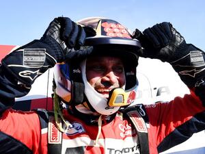 ناصر العطية