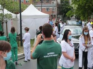مرسومين ملكيين تم نشرهما في أوائل مايو أديا إلى تفاقم غضب العاملين في الرعاية الصحية البلجيكيين