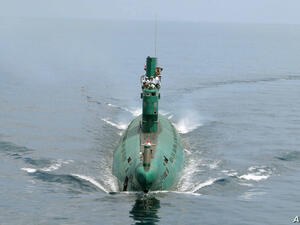 غواصة كورية شمالية