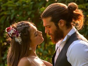 'I Have Faith in Him'! Demet Özdemir Desperately Defends Can Yaman For His Nudity Scenes in Bay Yanlış