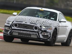 تعود سيارة الكوبيه فاستباك التي اشتهرت خلال العصر الذهبي الأول للسيارات الأمريكية الرياضيّة فائقة القوّة في أواخر ستينات القرن الماضي، لتلبي أذواق عشاق موستانج حول العالم