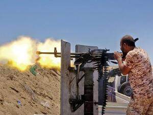 Fighters from of the Southern Transitional Council (STC) during clashes in the Sheikh Salim area in the southern Abyan province. (AFP) Fighters from of the Southern Transitional Council (STC) during clashes in the Sheikh Salim area in the southern Abyan province. (AFP)