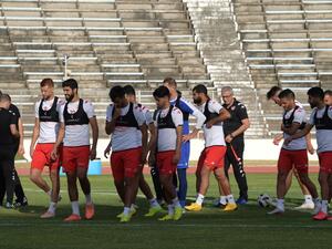 Tunisian players attend a training session on June 8, 2020 at the Elmanzeh stadium in Tunis, following 3 months of inactivity because of the Covid-19 pandemic crisis