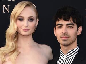 صوفيا تيرنر وجو جوناس