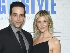 نيك كورديرو وزوجته