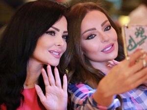 ديانا كرزون تكشف موعد زفافها...هل سيكون في نفس يوم زفاف شقيقتها زين؟