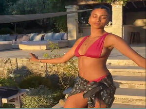 ع الوحدة ونص