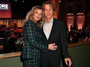 جوليا روبرتس وزوجها