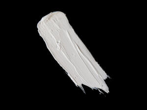 White paint (Shutterstock)