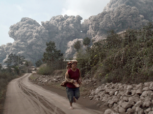Eruption of Mount Sinabung (Twitter)