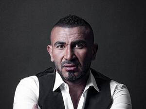 أحمد سعد يخضع لعملية تجميل في وجهه...وهل حقن شفاهه بالفيلر!
