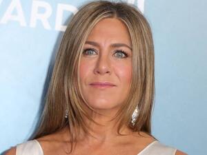 جينيفر انيستون