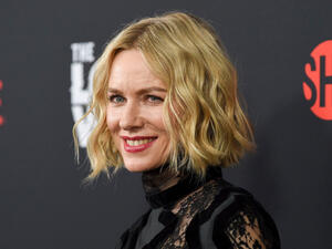 ناعومي واتس