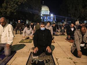 تعليق دخول المصلين والزوار إلى المسجد الأقصى لمدة 3 أسابيع