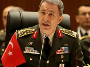وزير الدفاع التركي