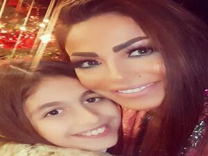 دوللي شاهين و ابنتها