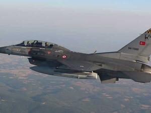 حلق أكار بطائرة مقاتلة من طراز “إف-16” فوق بحر إيجه، مارا فوق مضيق “جناق قلعة” 