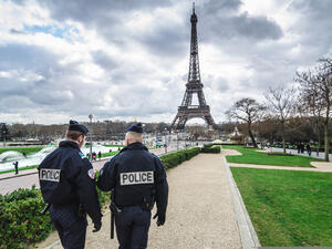 Patrols of two police officers in the Trocadero gardens and Eiffel Tower. (Shutterstock/ File Photo)
