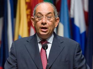 وزير المالية الأسبق يوسف بطرس غالي