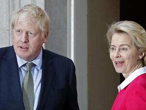 Britain's Prime Minister Boris Johnson (L) greets European Commission President Ursula von der Leyen outside 10 Downing Street in central London. British Prime Minister Boris Johnson and EU chief Ursula von der Leyen on October 3, 2020, asked their negotiators to "work intensively" to overcome differences to secure a post-Brexit free trade deal. Tolga AKMEN / AFP