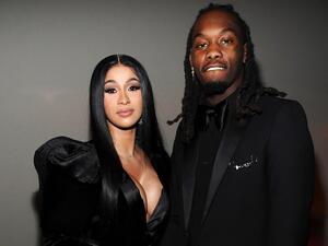 كاردي بي وأوفست