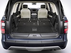 فورد إكسبيديشن: سيارة عائلية مستعدة لخوض المغامرات وتلبية تطلعات السائقين