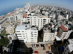 الخطة تشمل تحويل أموال قطرية إلى قطاع غزة