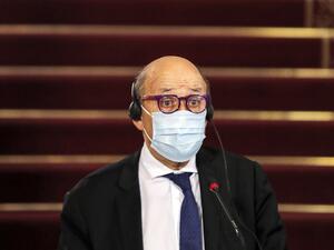 France's Minister of Europe and Foreign Affairs Jean-Yves Le Drian and the Egyptian foreign minister, mask-clad due to the COVID-19 coronavirus pandemic, give a joint press conference after their meeting at Tahrir Palace in the centre of the capital Cairo on November 8, 2020. Khaled DESOUKI / AFP France's Minister of Europe and Foreign Affairs Jean-Yves Le Drian and the Egyptian foreign minister, mask-clad due to the COVID-19 coronavirus pandemic, give a joint press conference after their meeting at Tahrir Palace in the centre of the capital Cairo on November 8, 2020. Khaled DESOUKI / AFP