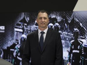 شون مايكل رئيساً تنفيذياً جديداً لمرسيدس - بنز عُمان