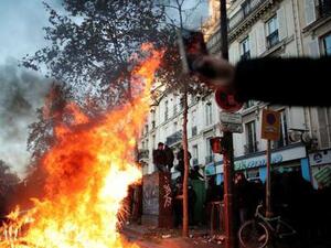 شهدت مدن فرنسية، أمس السبت، مظاهرات حاشدة تنديدا بقانون "الأمن الشامل"