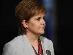  رئيسة الوزراء نيكولا ستورجن