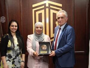 أبوغزاله يستقبل أمين سر جمعية أصدقاء مرضى الثلاسيميا الفلسطينية لبحث سبل الاستدامة في عمل الجمعية