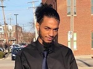 مسيرة بعاصمة ولاية أوهايو الأمريكية احتجاجا على قتل الشرطة رجلا أسود