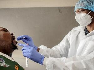 جنوب إفريقيا.. 80 بالمئة من حالات كورونا الجديدة تحمل الفيروس المتحور