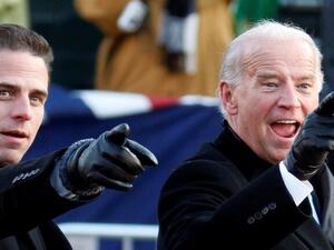 الرئيس الأمريكي المنتخب جو بايدن ونجله هانتر