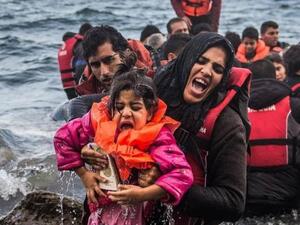 عدد اللاجئين والنازحين في العالم يبلغ مستوى قياسيا مع ثمانين مليونا