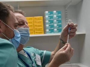 برلين تضغط على بروكسل للترخيص للقاح فايزر-بيونتيك قبل عيد الميلاد