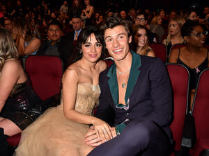 كاميلا كابيو وشون مينديز