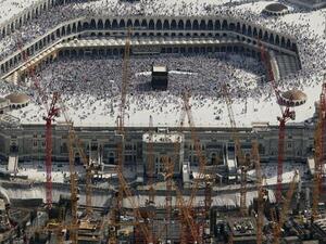 Makkah's Grand Mosque (Twitter)
