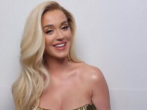 Katy Perry Shamelessly Flashes Her Flesh-Toned Spanx for the Camera (Video)